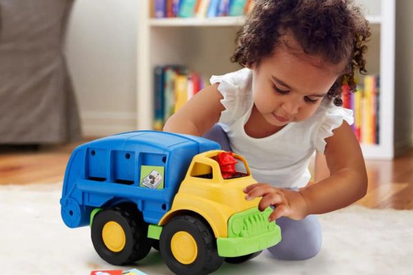 Green toys mickey mouse recycling truck